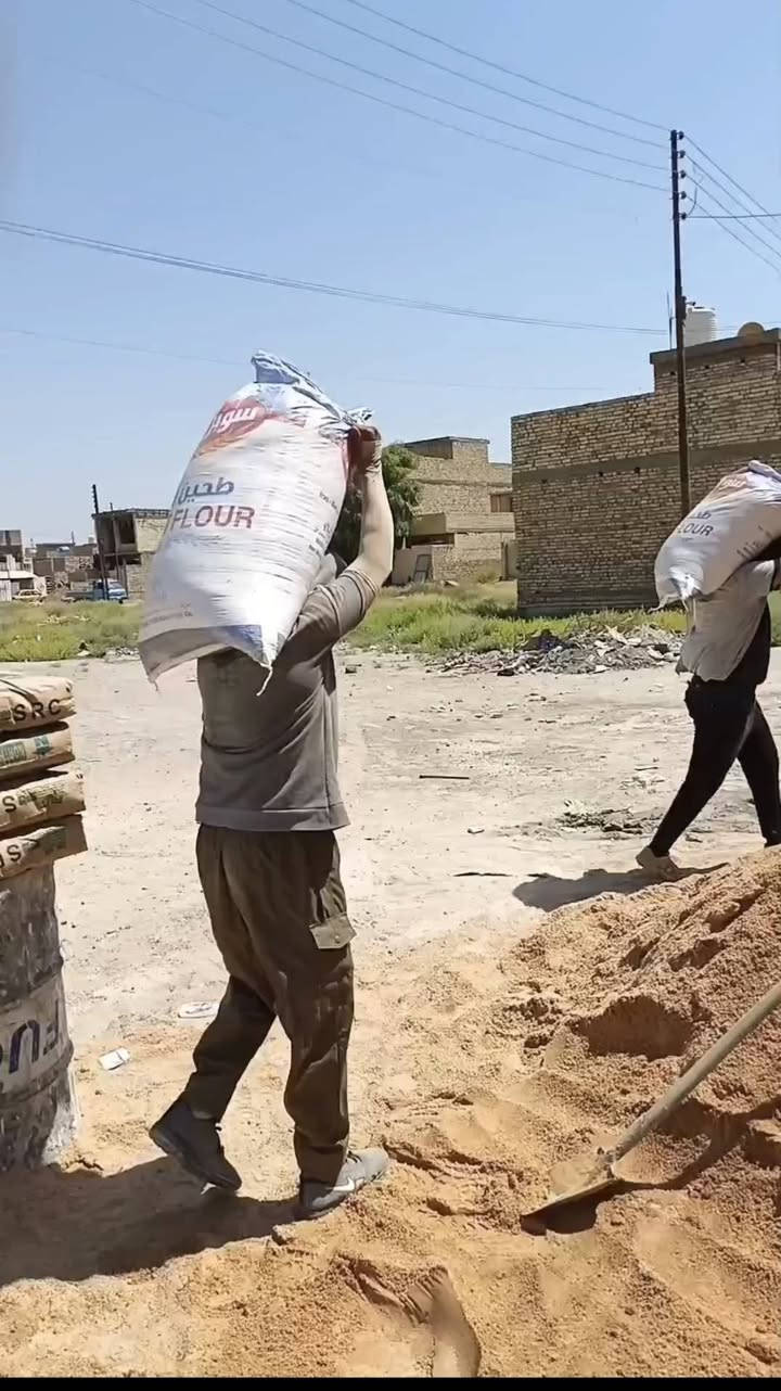 سلام عليكم كادر ابو علي لتصعيد كافة مواد البناء على ظهر مكانه بغداد اتصال وبخدمتك ***********
