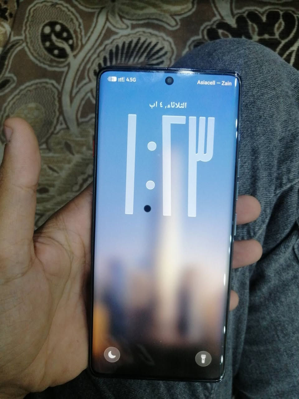 ياالله
تكنو كامون 40برو 5G
لون مميز 
ذاكرة 256
عشوائيه 16
بطاريه عملاقة 5200
بوبجي 90فريم حقيقي 
بقيه الالعاب 120فريم
يدعم الشحن السريع 45واط
كامل ملحقات شاحنة وباكيت
كفر 🎁
الجهاز نضافه واحد على واحد 
فقط فطر بلكلاس لامأثر ع الشاشه ولا ع المس 
جهاز غني عن التعريف اداء قوي 
الجهاز مال جناي 
الجهاز شدخ مابي 
للبيع او مراوس حسب القناعه 
***********
