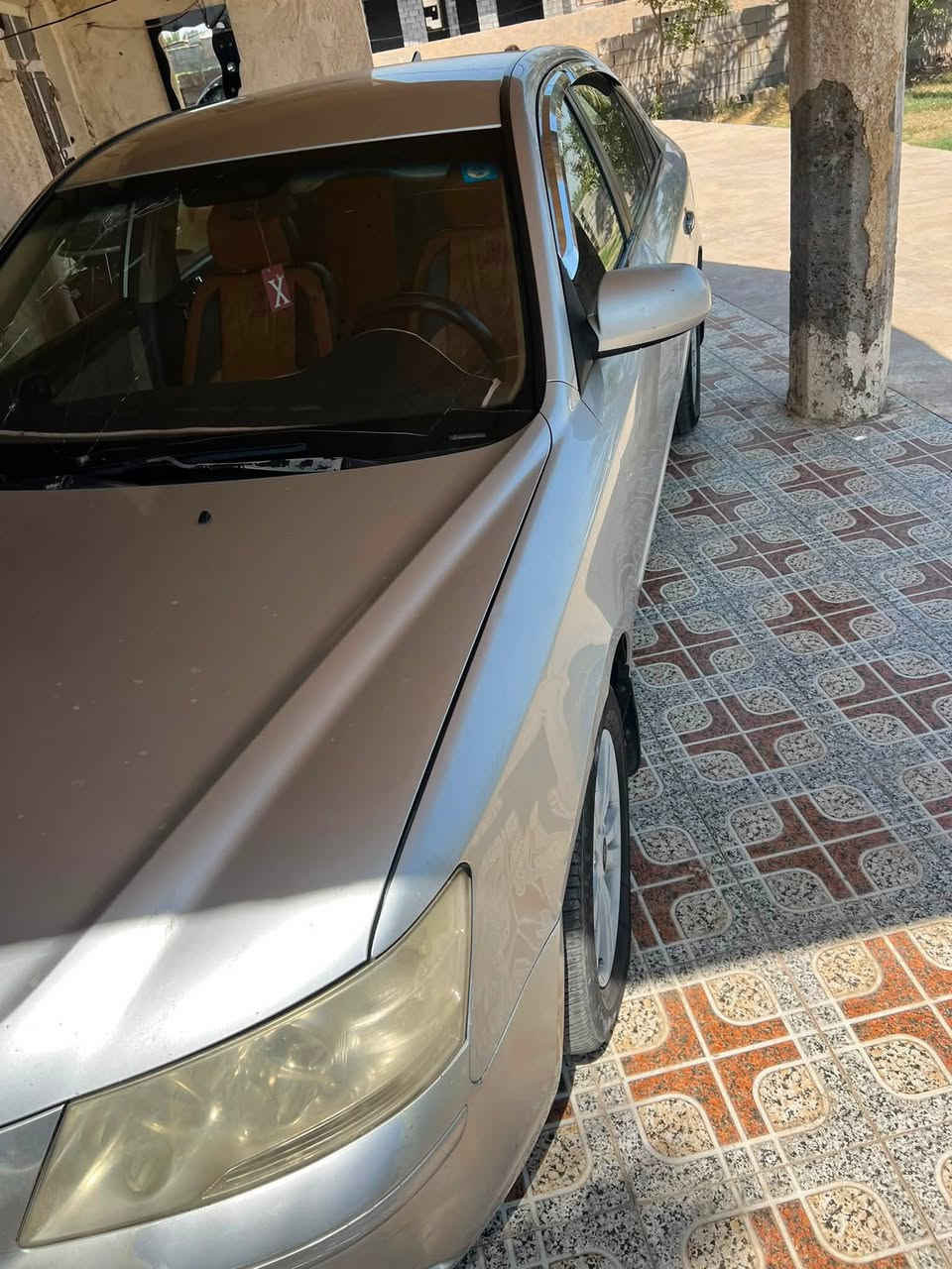 السلام عليكم
للبيع سوناتا 2009 خليجي 

بيها اربع قطع صبغ فقط اثر جراد بدون ضربه 

محرك ٢٤٠٠ دوش

مكاني الدجيل 

***********

