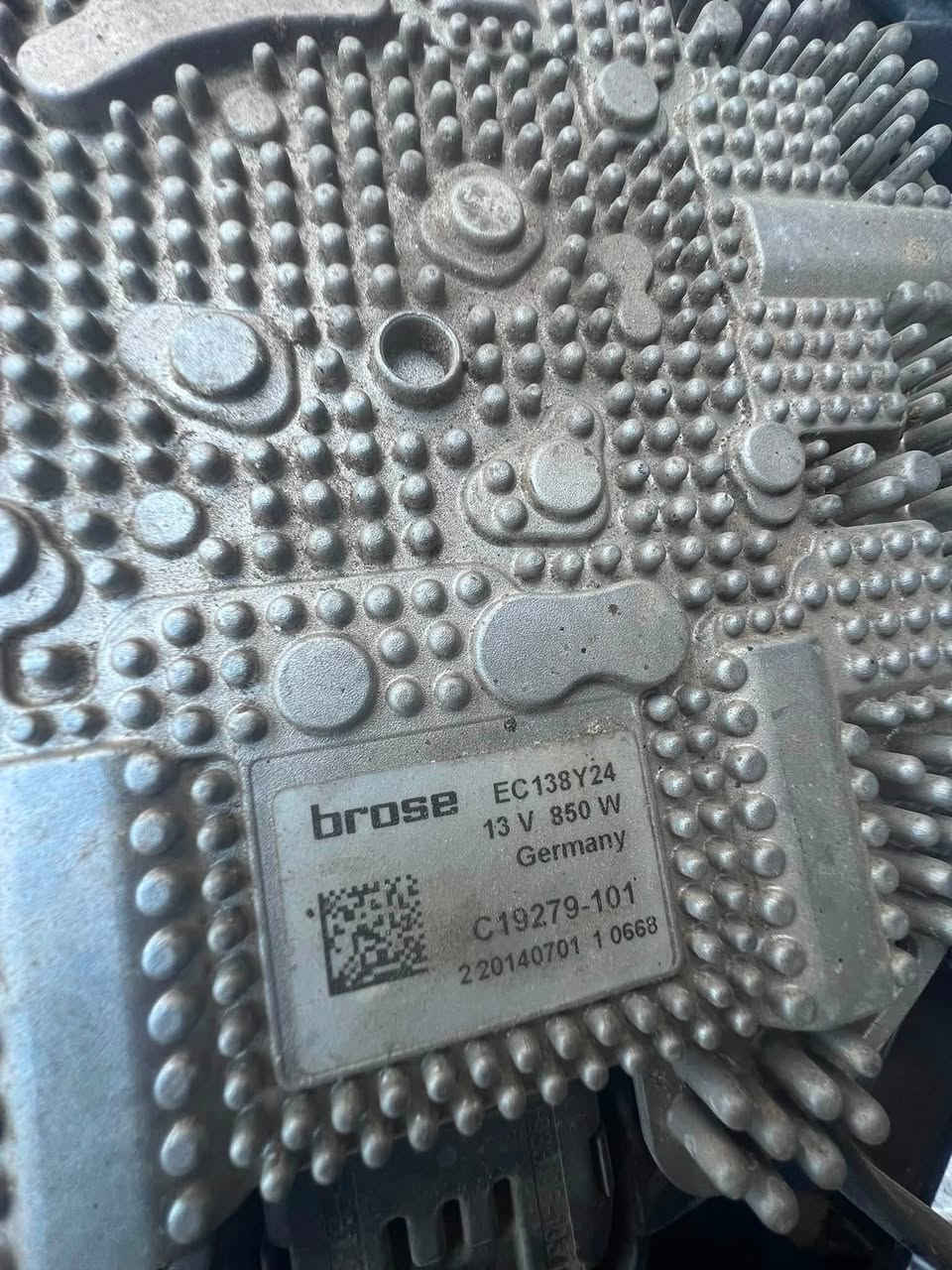 وصول وجبه ماطور و مروحه كامله عاصفه
اصلي تفصيخ

قطع غيار جيب تفصيخ ونضيف 
*********** مكان طالبيه وموجود توصيل
