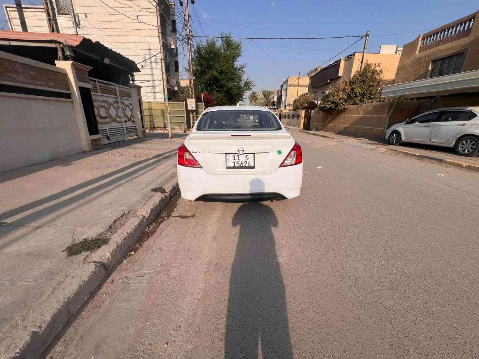 سلام عليكم للبيع سني هندي 2024 كفاله عامه كلهه على شركه ماشيه ١٦ الف دوشمه عام سياره جاهزه من كلشي مكاني بغداد الدوره شارع ٦٠ 
***********

