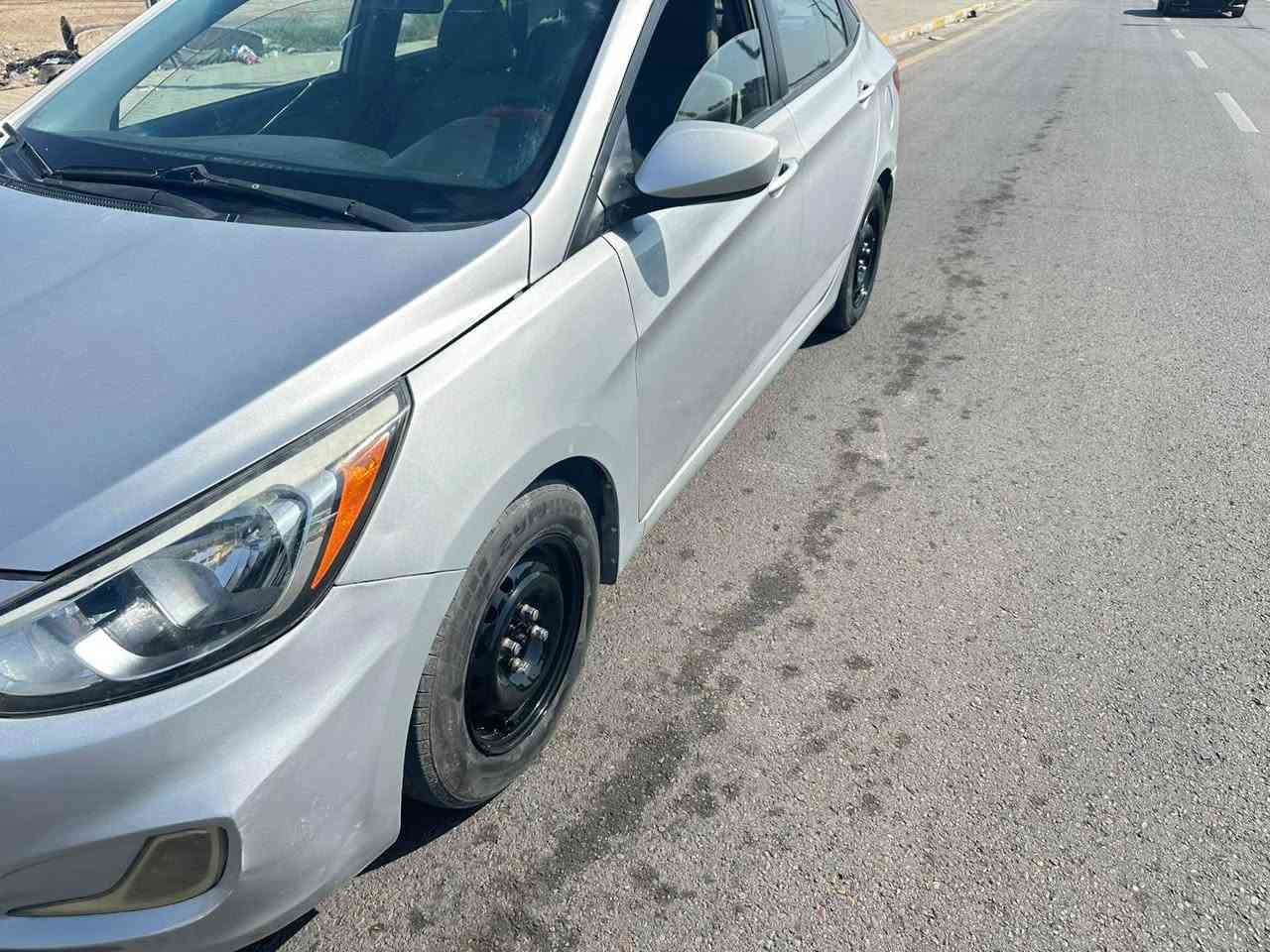 سلامً عليكم
هونداي اكسنت موديل 2016وارد امريكي محرك 1600 نظام ايكو مانع انزلاق اي بي اس  ماشيه 131 000 ميل بيه حادث بامريكا بنيد وجاملغ وببغداد جاملغ خلفي وباب جنطه السياره بااسمي لاستفسار الاتصال ع الرقم *********** او على الرقم 
***********
السعر 85  وبيها مجال للطيبين 
السياره بااسمي تحويل ثاني يوم 
مكان السياره بغداد حي الجهاد بغداد, العراق
