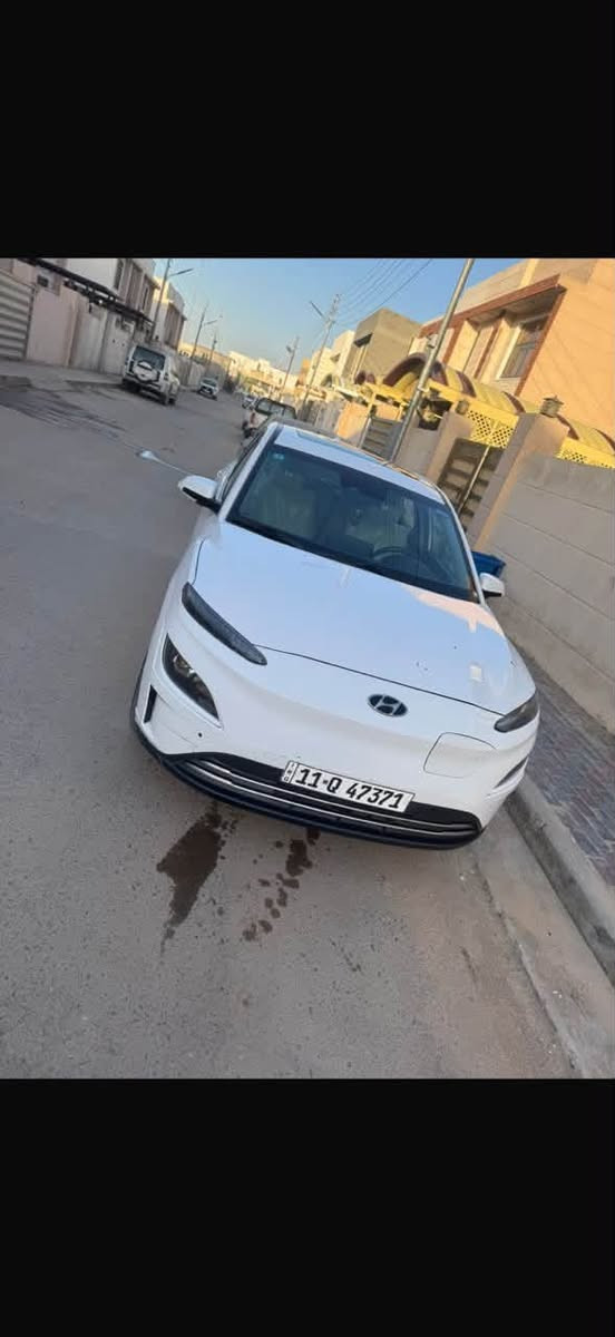 السلام عليكم /للبيع او المراوس
هونداي كونا 2023
كهرباءبالكامل
فول مواصفات 
رقم بغداد 
لون ابيض
بطارية صدر كفالة
مكانها ديالى بعقوبة
السعر 135
***********

