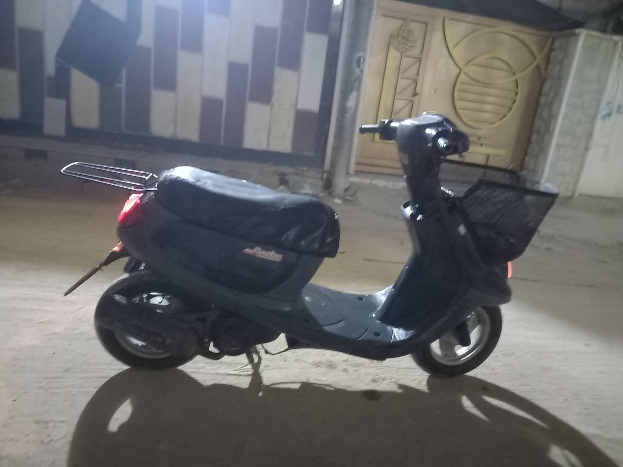 السلام عليكم دراجه منغولي لبيع نضيفه شلعه معدل نكره سلف بكل وقت مكينه خرسه لاصوت كير ولا روله تايرات جدد وياله جدد كهربايات شغاله شاصي مكفول شلعه معدل سعره ٢٥٠ وبيه مجال الاستفسار مراسله الصفحه او رقم ***********
