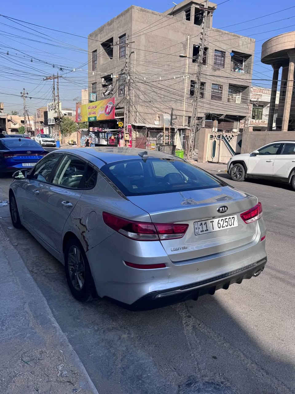 سلام وعليكم كيا أوبتما موديل2019بغداد حادث بنيد  بس سعر$130هـ***********
