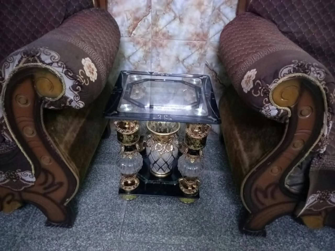 غراض مستعمله للبيع تخم 5 قطع و طبالات جام عدد 6 وحده كبيره + مجمده كاونتر المنيوم العنوان بغداد جميله قرب حسينية السدره  للاستفسار التواصل على الرقم
***********
غراض مستعمله للبيع تخم 5 قطع و طبلات جام عدد 6 وحده كبيره + مجمده كاونتر المنيوم العنوان بغداد جميله قرب حسينية السدره  للاستفسار التواصل على الرقم
