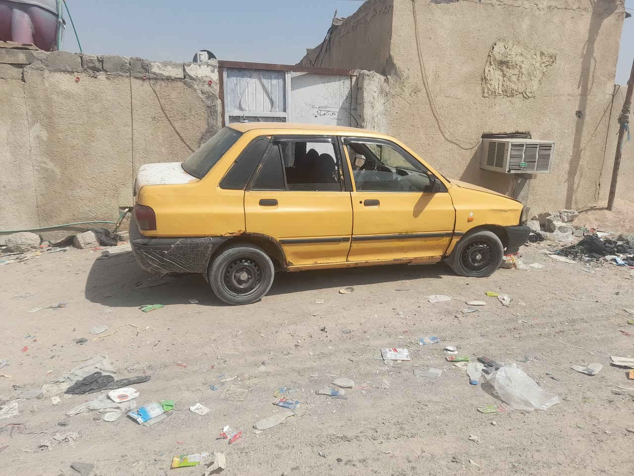 ٢٠١٢ • دواخل تخبل • الكير الرابع يفلت
