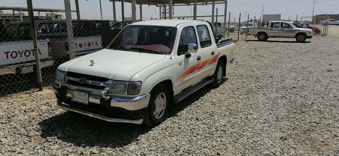 سيارة جمره
مديل 2004 مكفوله كفاله عامه 
المكان واسط قضاء الحي 
الرقم واسط انگليزي 
السنويه مجدده الى 31
بأاسمي .
.الاستفسار ***********
