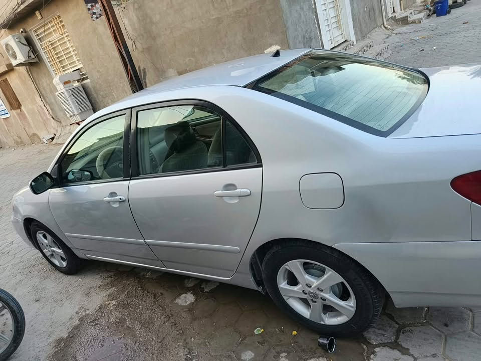 السلام عليكم 
كورله نحله للبيع مديل 2008وارد امريكي بيها جاملغ وبنيد تبديل مصبوغه عام جماليه جاهزه من كلشي حداديه كير محرك 1800تبريد جديد تخم تاير ويل جديد كهربائيات كلها شغاله مكان نجف 
السعر 90وبيها مجال حك الجيه واكو اشكال بلسوك 
***********☎️
