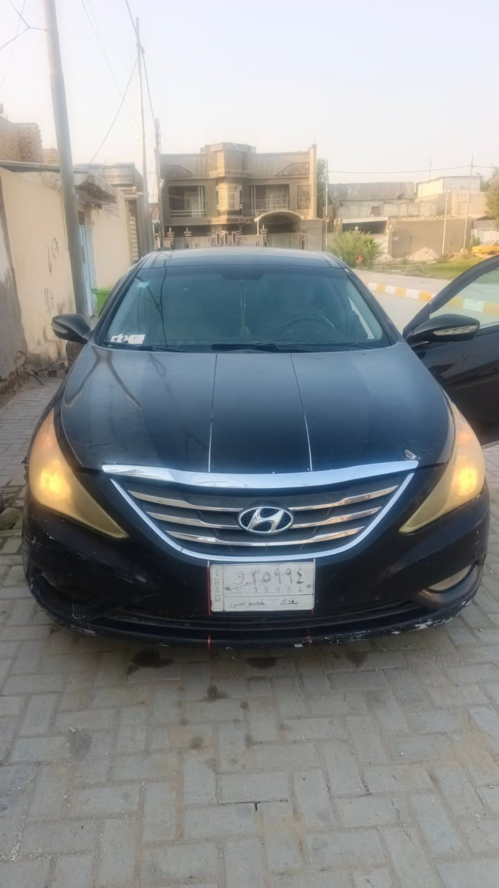 سيارة سوناتا اسود رقم بغداد وارد امريكي فول مواصفات بصمة سيارة كير ومحرك مكفولات تبريد
 فقط حدادية وسط بية شغلات بسيطة نتفق عليهن من تشتري مكاني الديوانية 
‏‪***********‬‏
