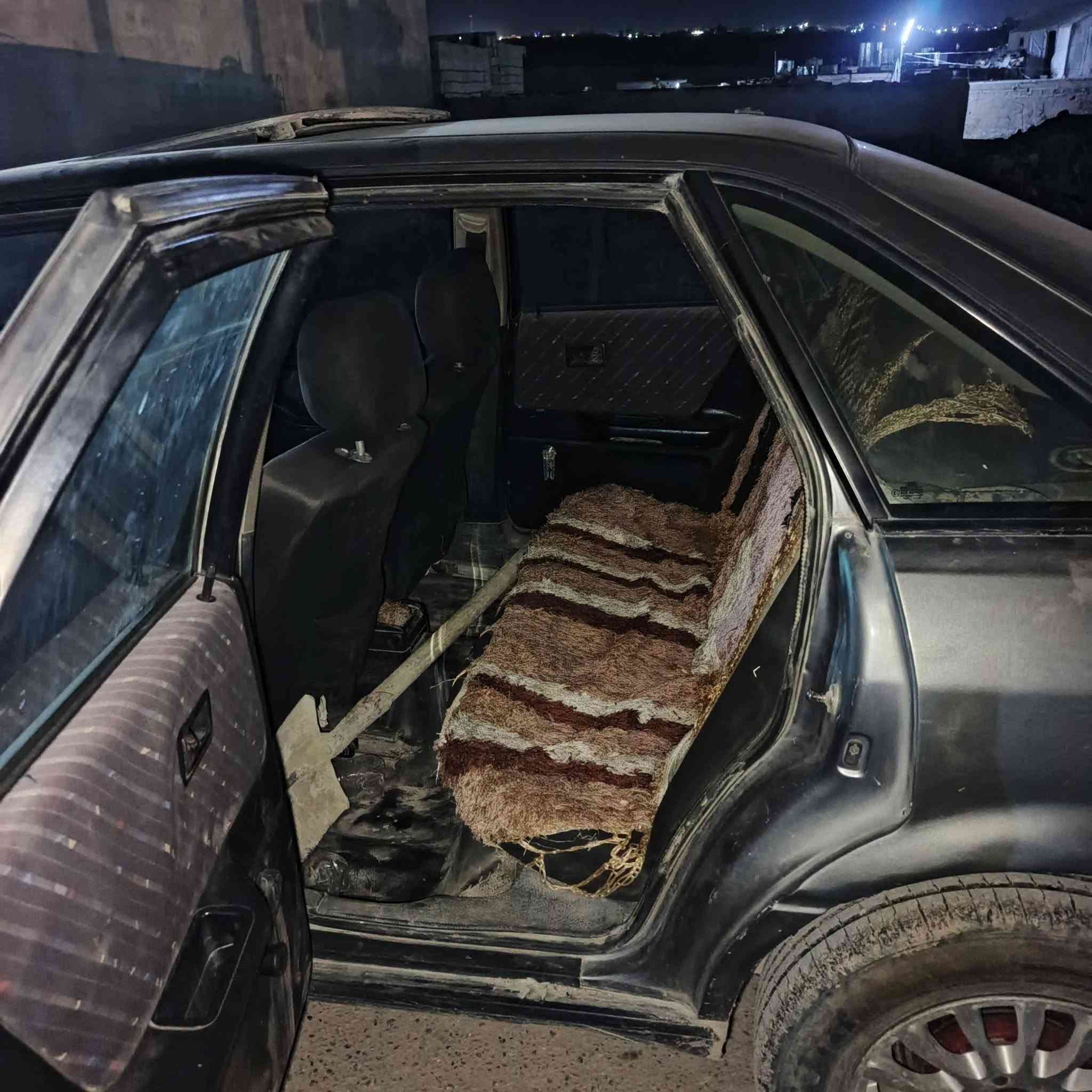 للبيع ودي رقم فحص نينوى سعر 15 بيها مجال قليل مكانها موصل جانب الايمن  مكلف بل نشر الاتصال على صاحب السياره  ***********--***********

