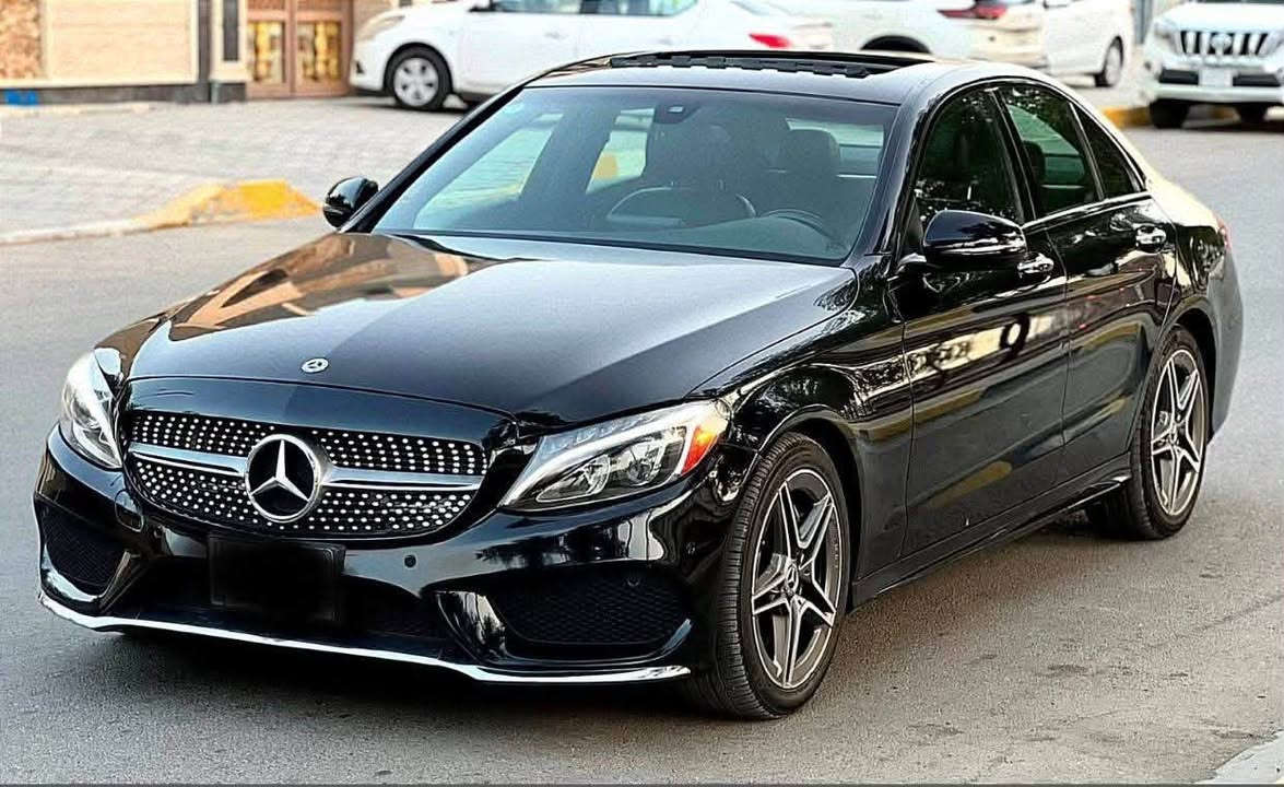 مرسيدس C300 2018
السيارة رقم بغداد انكليزي هزة وسنوية جديدة بأسمي
عليه بولش و نانو سيراميك 
مسويلة صيانة و ادامة عامة السياره ماناقصه برغي 
تخم تاير جديد
حدادية جديدة
ماكو چيك صفر مسج 
ماشية 96,000 كيلو متر
السيارة تو ويل دفع خلفي (المرغوب)
السيارة عليه كت AMG
بصمة تشغيل 
بصمة ابواب
كشنات جلد 
كشنات كهرباء
 خزن ميموري
هاند بريك بصمة
فتحة سقف
شاشة كبيرة
كامرة +حساسات
نقطة عمياء 
كروز كنترول
ستيرن D
شفتات ستيرن
حادث السيارة 
 3 قطع صبغ من امريكا جاملوغات امامية
 ايمن + ايسر +بنيد 
لغد + شاصي +ايرباك  كفالة شرط الفحص
مكان السيارة حلة (المركز)
للإستفسار الاتصال عل رقم ***********
