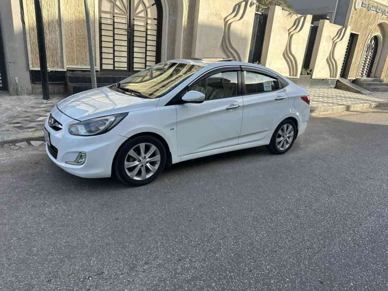 اكسنت موديل ١٢للبيع سعر ٩٠ورقه بيها مجال بيها فقط بارد وأي استفسار الاتصال على هذا رقم ***********
