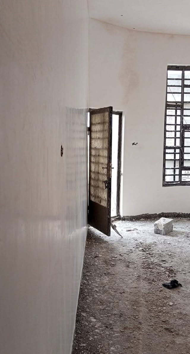 كادر البخ وبياض متفرغ حالين
واتس ***********
