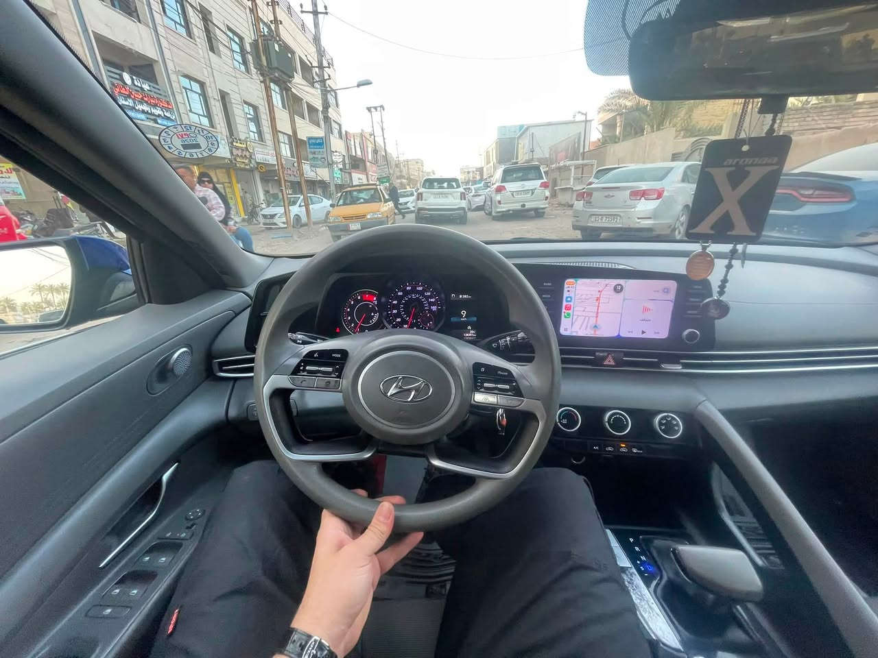 بسم الله
النترا موديل 23
وراد ضربه خفيفه جداً
السياره بحاله ممتازه جدا بأسمي رقم اربيل جديد
كفاله كير مكينه كلشي  على وضعه جديد
موصفات اعتياديه
*3 انظمه قياده من ضمنها سبورت
*اشارات ب مري 
*رادار خلفي امامي
*مكابح طوارئ 
*نضام قياده ذاتي ضمن خط السير
*تحكم ب مري الجانبيه 
*قفل عداد السرعه 
*كار بلي مدعوم 
السياره كدامكم بالصور  مبينه هيه والسونار
بيها رش الجملغين الخلفي وتكمه فقط رش بدون حادث ودواخل 
 مكاني بالمنصور الي الشراي يتصل ويدلل
***********
