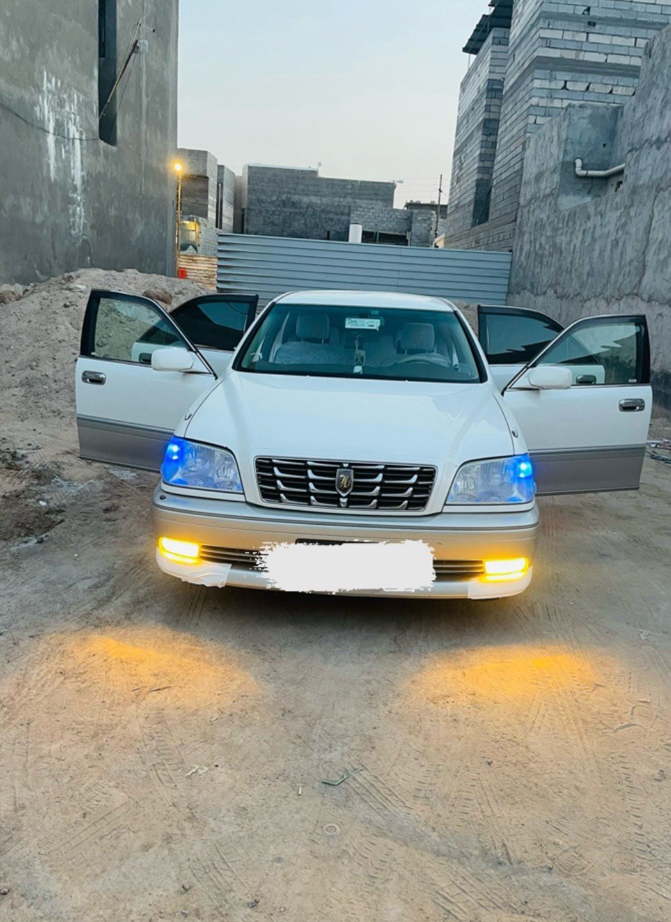 كراون ملكه • ٢٠٠١ • رقم بصره
