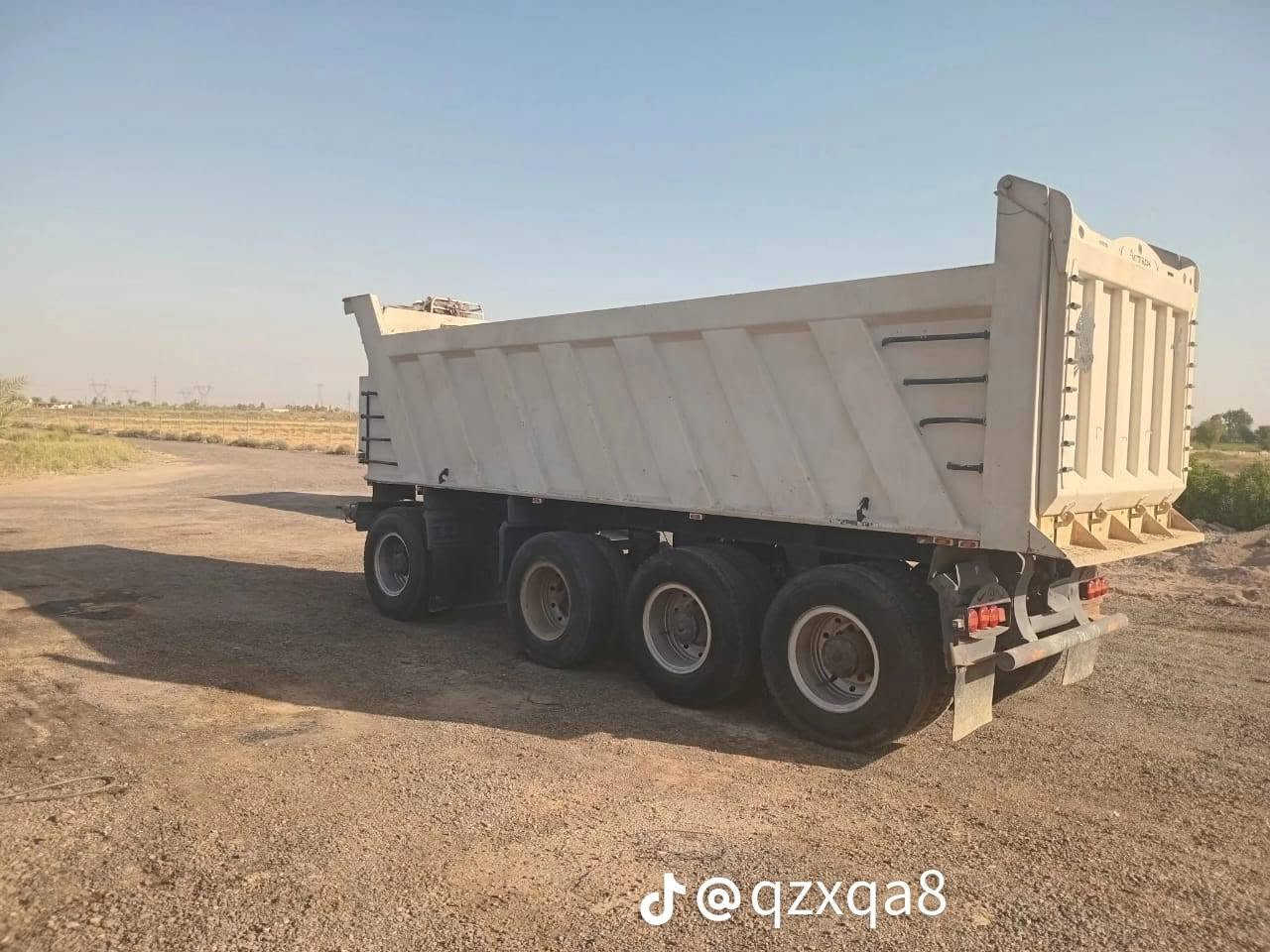 سلام عليكم البيع مقطورة مكفولة كفالة عامة حدادية جديدة خفيفه مال كبان***********
