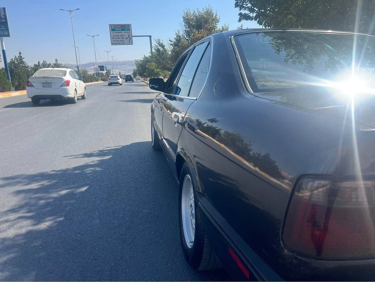 Bmw 520 گێڕعادیڕەقەم سلێمانی مۆدیل 1992بێ بۆیاغ بێدەعم بێ لێدراو نمونە لەجوانی دینار مەسرەفی تیانییە تەبرید گێڕ مەكینە هەموگیانی بەشەرت نرخ ٥٥ و معامەلە 
ژ.م *********** بغداد, العراق

