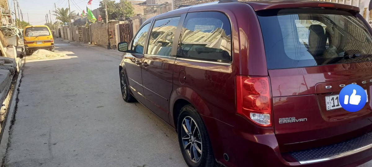 السلام عليكم دوج كرفان للبيع موديل 2017. ماروني sxt. وارد امريكي كلين بدون اي ضرر. سونار مرفق مع الصور   مكينه  كير  كفاله تبريد 3قطع. ثلج.   منظومة زنون.  شاشه قلاب.    كامره خلفيه.  فرس. وسطي.  بوب. + صندوق  كهرباء.  تخم تاير.   منظومة غاز 80 لتر.  سياره جاهزه   رقم بغداد بأسمي. تحويل مباشر.   السعر163.   الاتصال ***********.   غير متواجد على الخاص مكان السيارة بغداد
