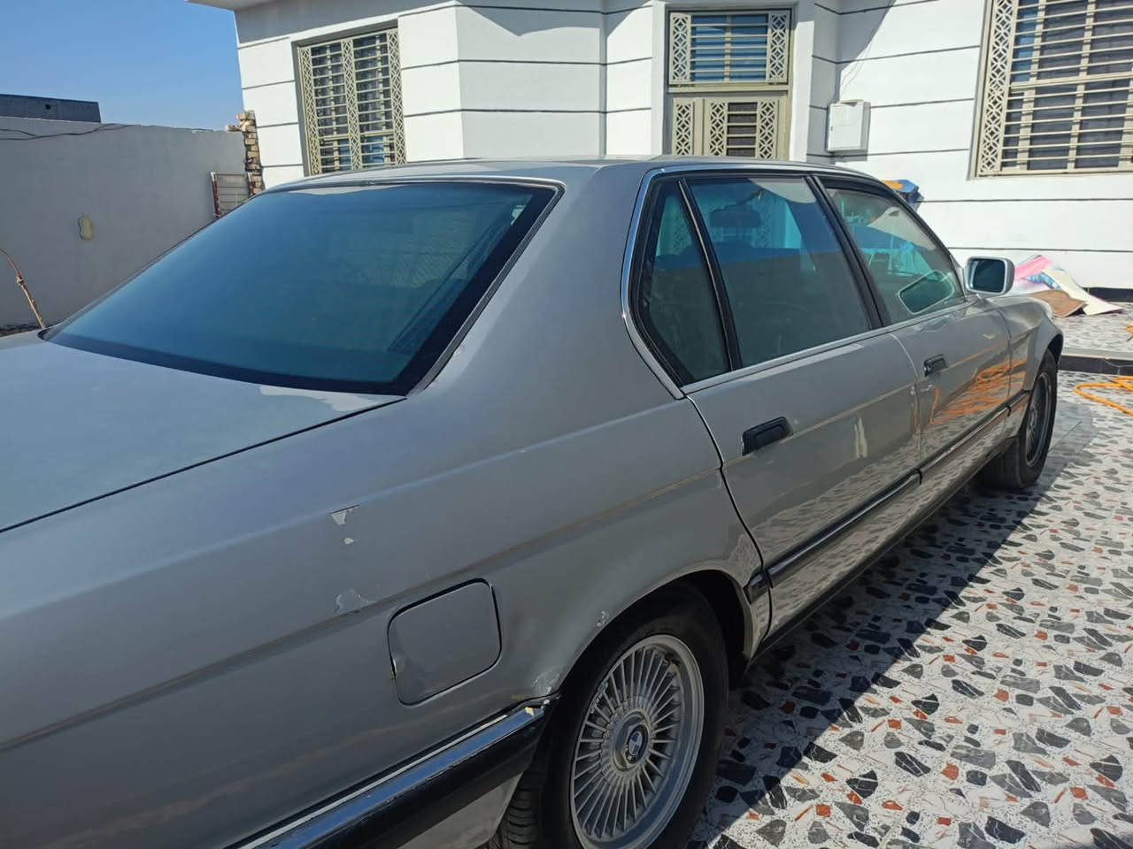 بي ام دبليو ١٩٩٤ • V8 • رقم بصرة