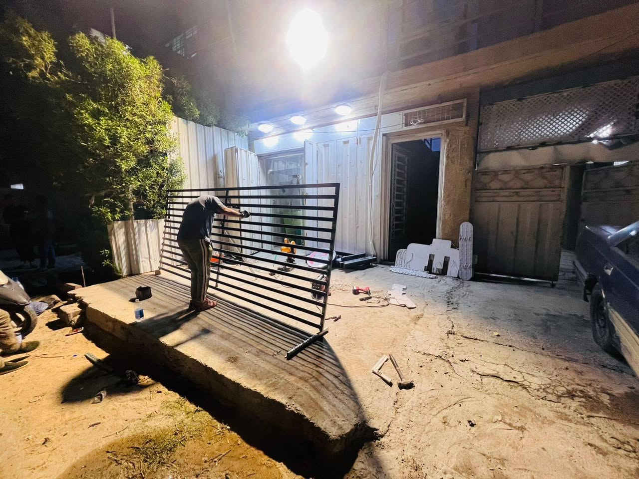 صيانه الاحرف الضوئيه عامه 
وين ماجان مكانك بغداد او اطرف بغداد نجيك 
شغل درجه اولى 
للاستفسار ع الخاص أو عبر الواتساب 
***********
