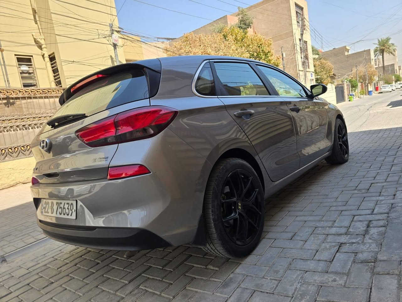 النترا هاشباك GT رقم اربيل دولي هزه جديده تحويل مباشر
موديل 2020
ماشيه 65ML

قطعتين صبغ بدون تبديل بدون دواخل 
سياره جديده بمعنى الكلمه 

تبريد ثلج ❄️
 تدفئه فول مع تدفئه بالمقاعد ♨

السعر 105$وبيها مجال بسيط 

للتواصل ***********
مكاني الدوره جمعية خير الله 
السياره جاهزه من كلشي

