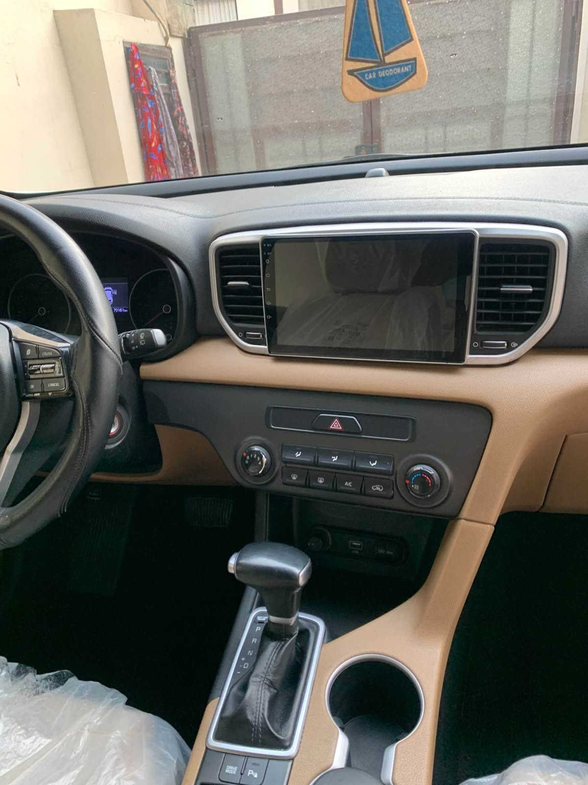 سبورتج 2020 • محرك 2000 • مشي ٧٠٠٠٠ كم
