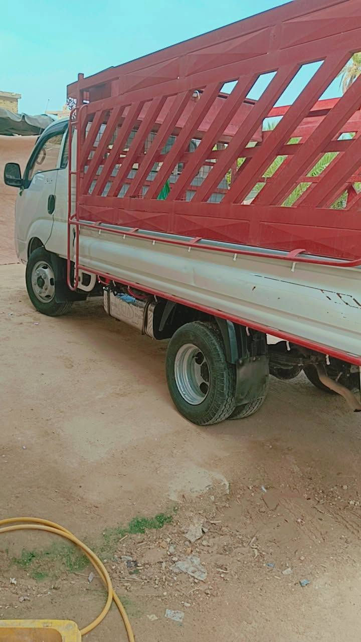 فحل 18 مكينة بيها تنقيص بيها طخه بلباب ولبنيد السعر 130 بيها مجال مكان السياره كربلاء ***********
