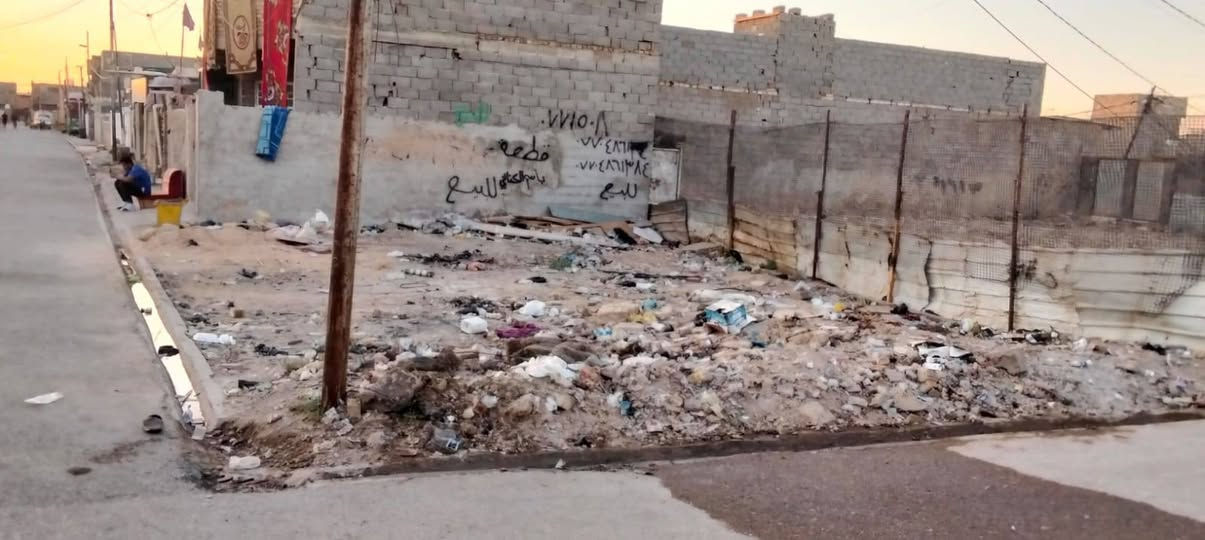 اسلام عليكم للبيع قطعة أرض مساحة 100 متر العنوان الحميدية شارع السبيس قرب اسواق أبو صادق فرع الصورة ركن على فرعين سعر ***********
