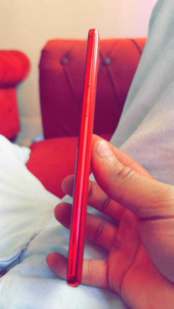 كلكسي نوت 10 لايت ذاكره 128  دبل سيمكارت اصلي نسخه  شرق اوسط
ممفتوح ولا مصلح بلادي شركه 
مكاني بغداد دوره 
***********

نص مكتوب في الصور:
- 68% 2:23 حول الهاتف Galaxy Note10 Lite تعديل رقم الهاتف +9647773450403 اسم المنتج Galaxy Note10 Lite اسم الطراز SM-N770F/DS الرقم التسلسلي RF8N92KZ1YN IMEI (الفتحة 1) 352575631056640 IMEI (الفتحة 2) 358053731056641 معلومات الحالة معلومات قانونية معلومات البرنامج معلومات البطارية هل تبحث عن شيء آخر؟ تحديث البرنامج