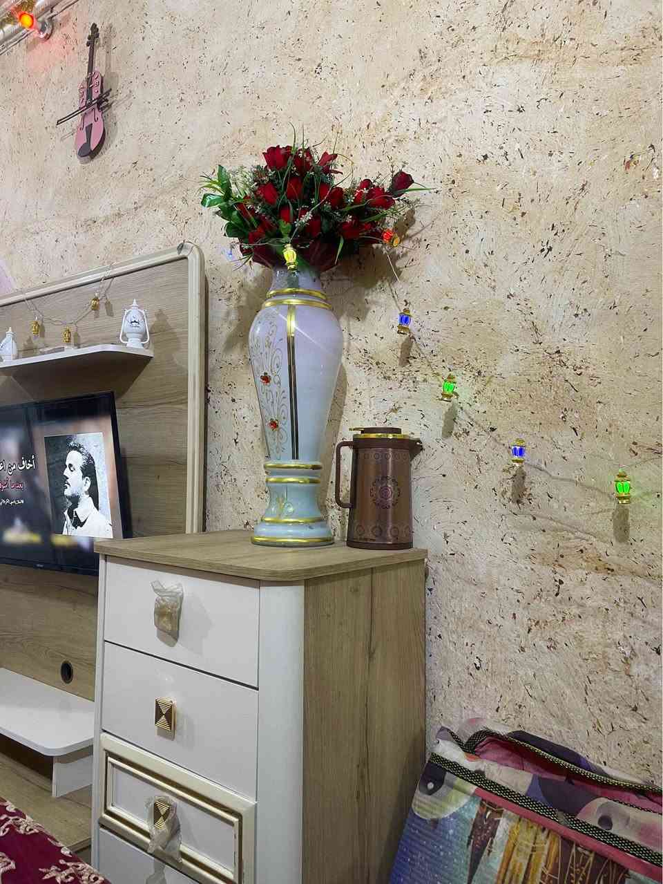غرفه تركيه • ١٢ قطعة • نضافتها ١٠٠/١٠٠