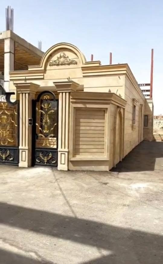 خلفة سيراميك ايراني ، الواح ، بورسلين ، كاشي ، مرمر
شغل درجه اولى اسعار مناسبة تواصل ***********

