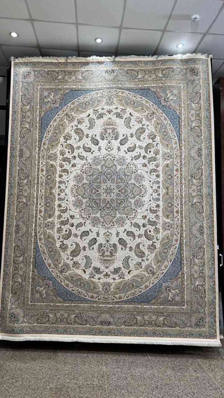سجاد كاشان 1500 شانة 
عنوان النجف الاشرف شارع سلام جامعة قرب مجمع زيد وحسن 
شركة سجاد الماس كاشان 
*********** النجف, العراق
