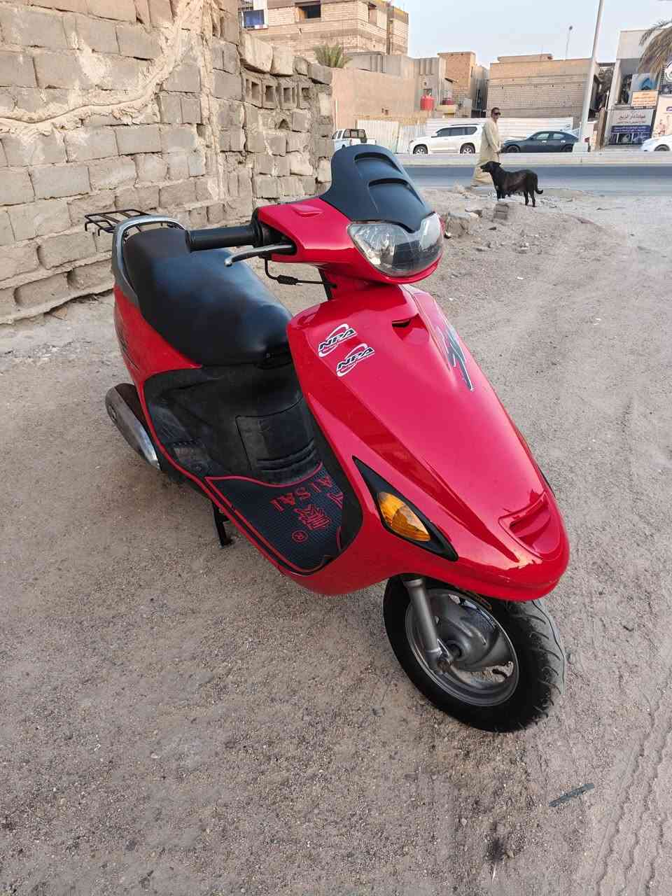 سلام عليكم دراجة فراشة كفالة عامة بس الي يدور نضيف اومكفول يراسل او يتصل سعر 750استفسار ***********مكان بصرة الزبير
