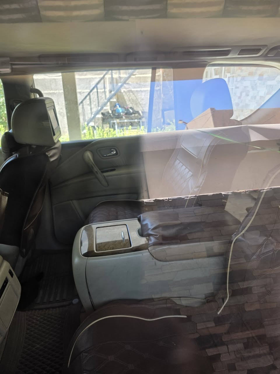انفنتي qx56 موديل ٢٠١٣ فول مواصفات كير مكينه تبريد صدر تخم تاير خير من الله شاشه اندرويد شاشات خلفيه سياره نضيفه جدا بيها نواقص جدا بسيطه مصبوغه عام اثر جراد وجنت محدثها باترول وبسبب الهزه رجعتها على البلاد للبيع السعر 130 رقم بغداد مميز باسمي هزه جديده مكاني بغداد ***********
