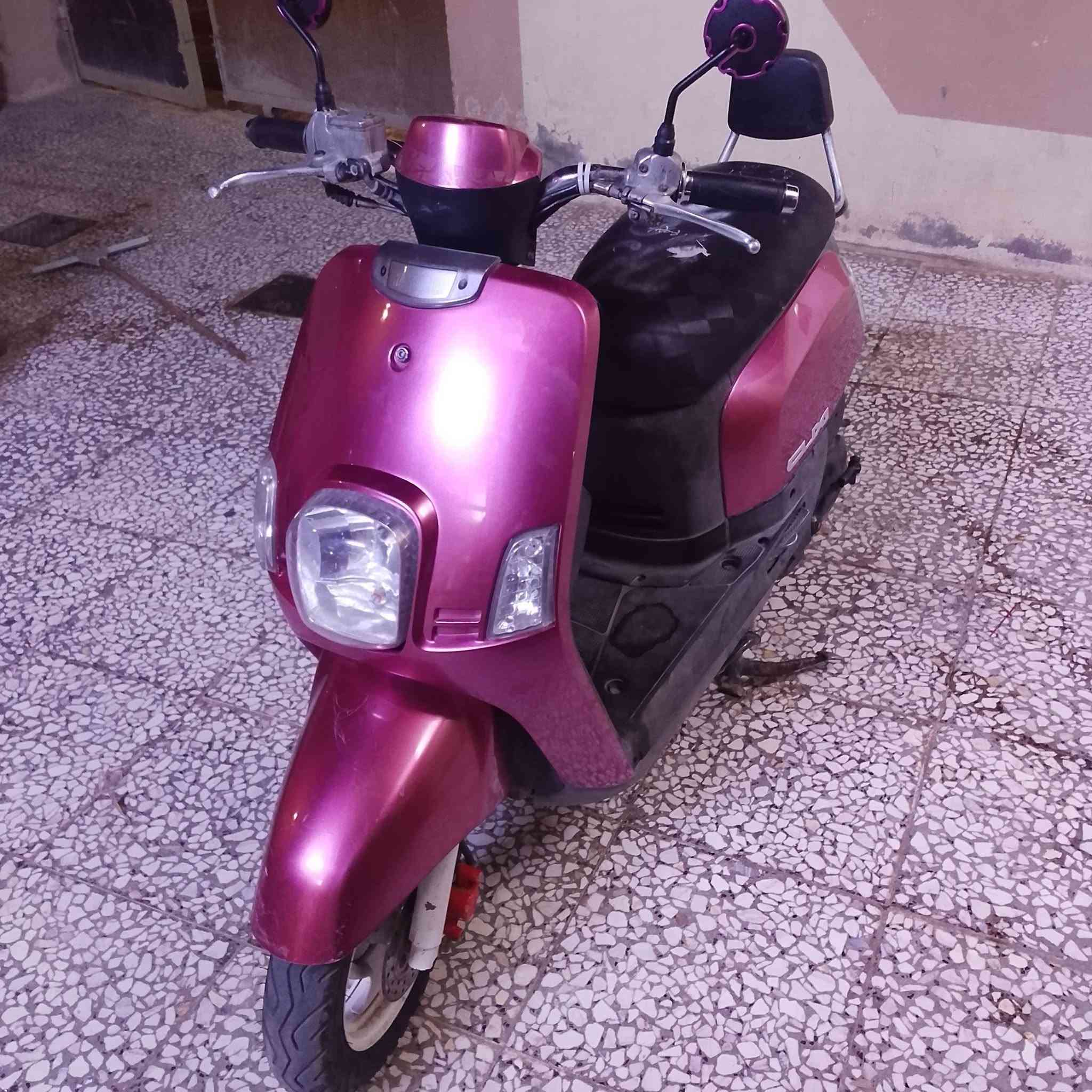 سلام عليكم لبيع درجه ماكس بوليس مكينه بلاديه مامفتوح صارله 4اشهر من طالعه مال رمبه كفرات ختم واحد مكان نجف كوفه سعرها 650وبيه مجال ***********
