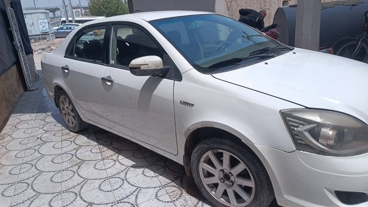 جيلي ٢٠١٣ واسط
سيارة مكفوله من الضربة  ملكطة خياسات  مكينه وكير وتبريد بحاله ممتازه   السيارة مسويله ادامه جديد بخاخات بلكات دكشن جديد كلج بريك عمبار عينه وصينيه جديد  تايرات باتري كلة جديد دوشمة ارضيه جلد    الابواب مغلفة مكانه الديوانية ***********
