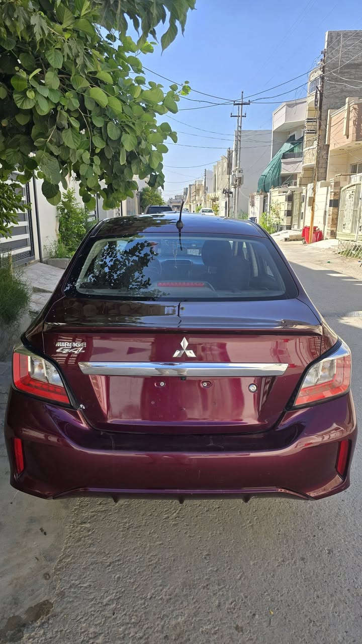 متسوبيشي ميراج ٢٠٢٤
ماشية ٧ الاف بعدها زيرو 
ضررها سطحي فقط قطعتين 
مرقم كامل بأسمي 
سيارة اقتصادية وعملية 
عنوانها ديالى بعقوبة 
السعر 90 ورقة مجال للشراي 
رقمي 
***********
