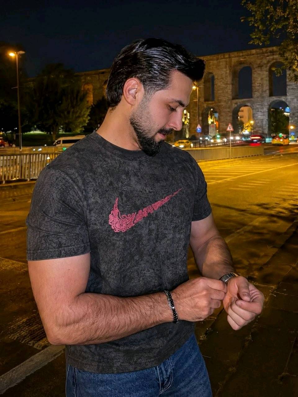 الشاب اناقه  تفسر رسلني الخاص