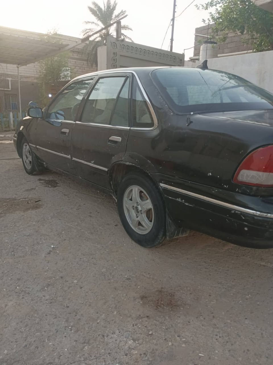 دايو برنس موديل ٩٦ فراشه بلاديه السياره محرك مسكر بي بخار تبريد شغال فقط نقصه غاز حداده حلوه سنويه ٢٧ مكانها بصره سعرها ٢٧ وبيها مجال ***********

نص مكتوب في الصور:
- HONOR X9d