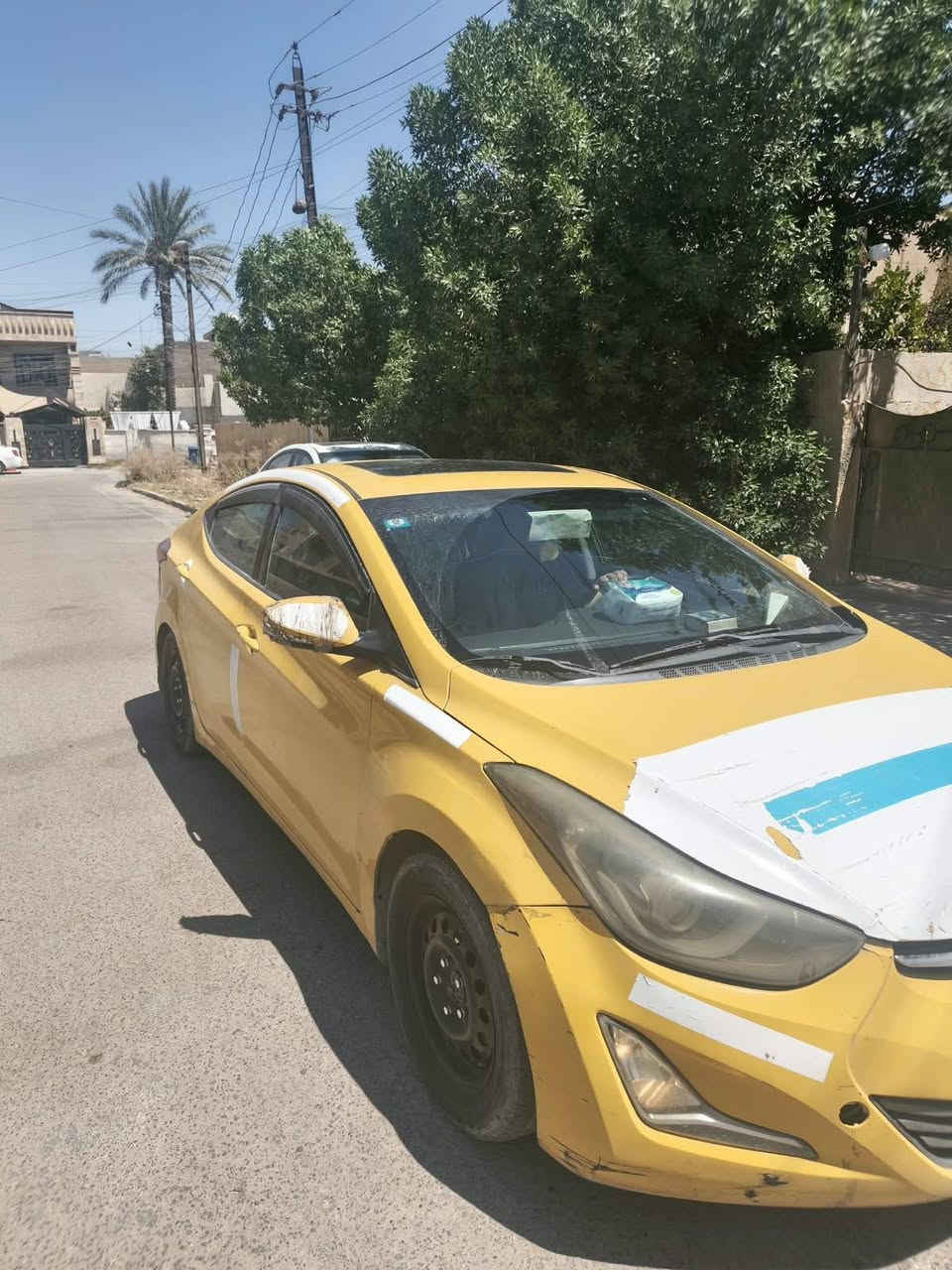 السلام عليكم
النترى موديل 14 فول مواصفات رقم بغداد باسمي مكينة 2000gdl لا تنقيص ولا تبخير ولا دوانز صدره نص ونص تايرات نص ونص تبريد ثلج ليبل واحد بدون تبديل بدون دواخل مكان السيارة بغداد العامرية 
السعر 100$ وبيه مجال 
للبيع او مراوس بأحدث 
***********
