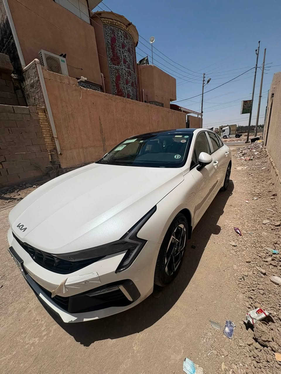 K5
2026
خليجي 
فول مواصفات 
ماشيه 20الف
بيها رصعات خفيفه بل بنيد والجاملق 
228
عنوان بصره الهارثه
***********
مواصفات
الكاميرا الخلفية
سقف بانورامي
فتحة السقف
مثبت السرعة
مرايا جانبية كهربائية
شاشة
نظام المفتاح الذكي
التحكم التلقائي في درجة الحرارة
2 وسادة هوائية
المصابيح الأمامية ليد
أبل كاربلاي
التشغيل عن بعد
كشافات ضباب
تبريد خلفي
حساسات ضغط الإطارات
قفل الأمان للأطفال
