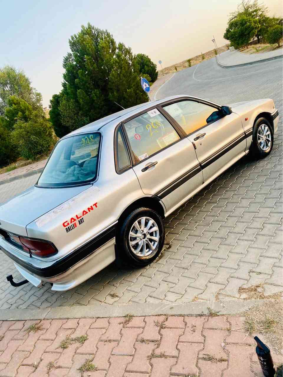 ناوی خوای گەورە                      نرخ21$ مەجاێکی کەم
گڵاند مسەتەربۆشی✅  مـاشـالڵە نمـونە لەجوانی پــاکی🧿
👌گـێـڕ و مــەکـینـە زۆر پــاک 👌بــەس مــاشــالڵەی ئەوێ
گێڕ و مه کینه به شەرتی 100فیته ر.👌   مه کینه به خ✳️     
ماشالڵه له بۆ یاخ و دەماری  هه یکه لی نمونه ناوی وەک بیلد          
سه نه وی عه سڵی و وەکاله ت پاکانه ی (مروری)بۆکراوە
به شەرتی ئه وەلیات و حاسیبه 
له رووبه رو زۆر له وێنه کان جوان ترە ماشالڵە❤️
ســـەقــف و شـــانــی وەک بــیلاد👍 نـمـونە لە جوانی
کــوشـن وگــاعی وبەرەدرگای له سەر دەقی بیلاد ماوە
تەقەورەقەی نیە به شەرت💚 گێچەکانی مــەزبووت
🧿دەعــامـــی بـــــۆ دەعــــــامــی و مــەزبـووت🧿
مـــاشالڵە لە هــەیکەل ونــاوی چوار جام کارەبا پاوەر👉
کلاج و عه ینه ی تازە بۆ به سراوە.  🤎
تــاقم تـــایەو ویلی  لۆک👌بۆبەسراوە.  .
کــارەبـــایی کــامل مــەزبـووتە ❤مەکینە بەخاخ❤
گـــەرمــی .لایـت .فـڵچە . ئـیشارەت .بـرێـک بزماری👌 
🔱هــەیــکەلی نمـونە و نـاوی جوان  👉🏽.       ..
بــەنـزیـن زۆر کــەم ئــەخوا  زۆر بێ مــەسرەفە ***********     *********** السليمانية, العراق
