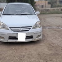 سيارة سازوكي ليانا 2005 رقم ذي قار  سيارة نضيفه مكفوله من الضربه والصب...