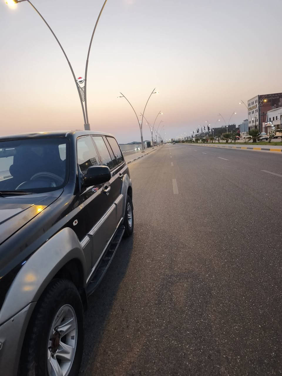 سياره هونداي جير ومكينه ياباني فيفتي 2.5 تبريد ويا السويتش سياره كفاله رقم انبار صاحبها بالسماوه شرط تحويل المكان بصره سعر50    📞***********
