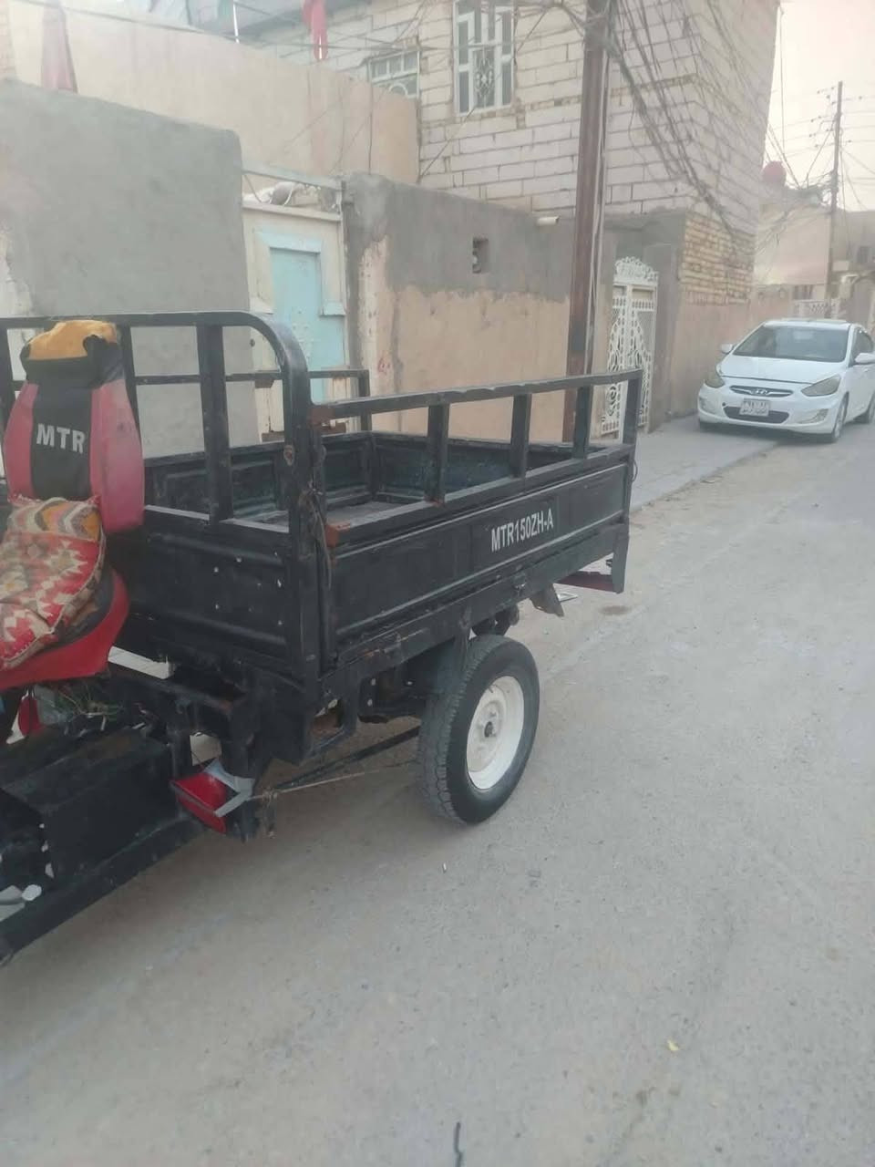السلام عليكم شباب ستوته كلك كلك كلك للبيع موديل ٢٠١٤ مكان نجف مشخاب سعرها ٧٠٠ وبيها مجال للعلم تانكي جديد تاير امامي جديد نكره سلف الشراي يتصل *********** وبي خير ويدلل
