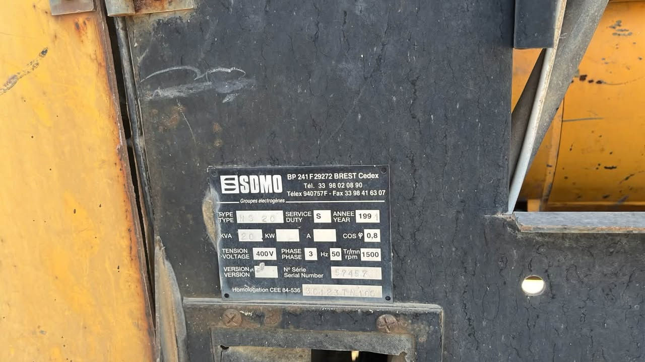 مولدة بيركينز الانكليزي 70kv
4مليون وبيها مجال 
***********
