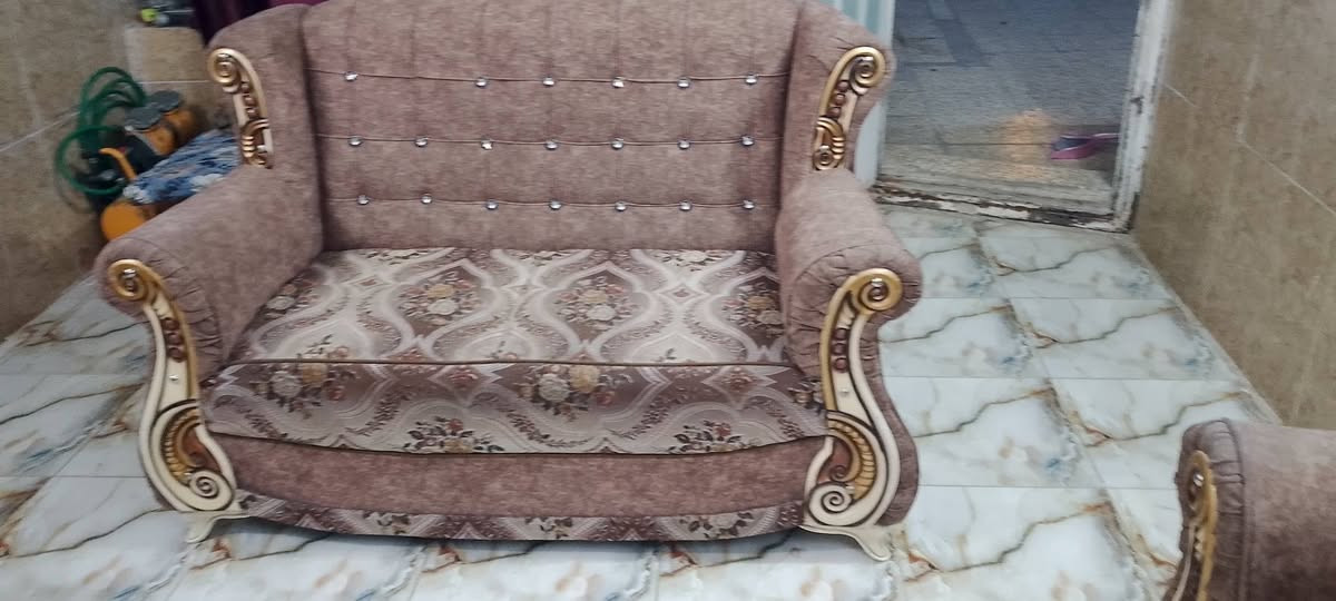 ١٠ مقاعد • نضافه • توصيل