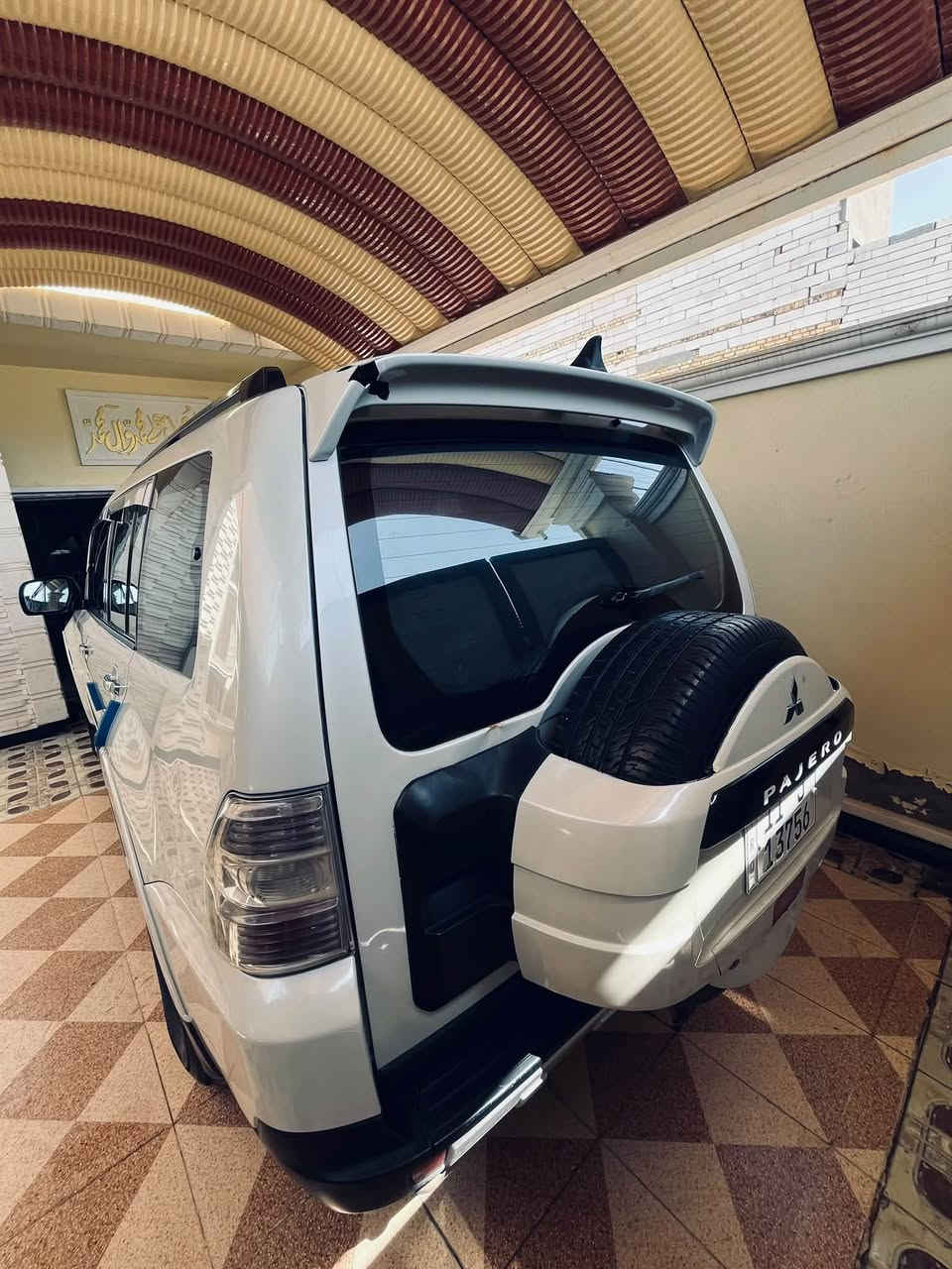 باجيرو موديل ٢٠٠٨ حبتور ١/١ مكفولة كفالة عامة لسياره ع وضع الشركه
السيارة نظافه شوفت عينك بعد احلا من صور محرك 3000 مرغوب 
دمام خلفي زراك لايت لدات نهاري لايت زنون بروجكتر شمسي ثلاجة وسطية تبريد امامي خلفي مانع انزلاق مري شفط اوتو كشنات جلد وكهرباء حاكية بلوتوث تحكمات ستيرن صاج فتحة سقف سلايد بدون اي نقص رقم بغداد بسمي  تحويل مباشر سنويه وهزه جديدة  السياره دينار ما تصرف عليها مكاني دوانيه مركز سعر 118 وبيه مجال ***********
