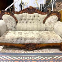 تخم • ٧مقاعد • صوفا